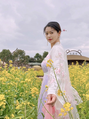 春季踏青赏花最美文案分享，秒赞朋友圈