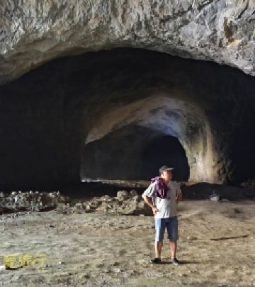 梅县区游记图文-广东梅县发现地下迷宫似的大型山洞、深水潭，村民说出鲜为人知的来历