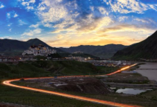 赞丹寺景点图片