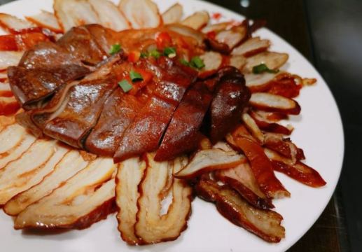 胖子正宗熏酱工厂