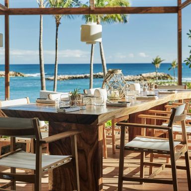 Mina's Fish House at Four Seasons, Oahu