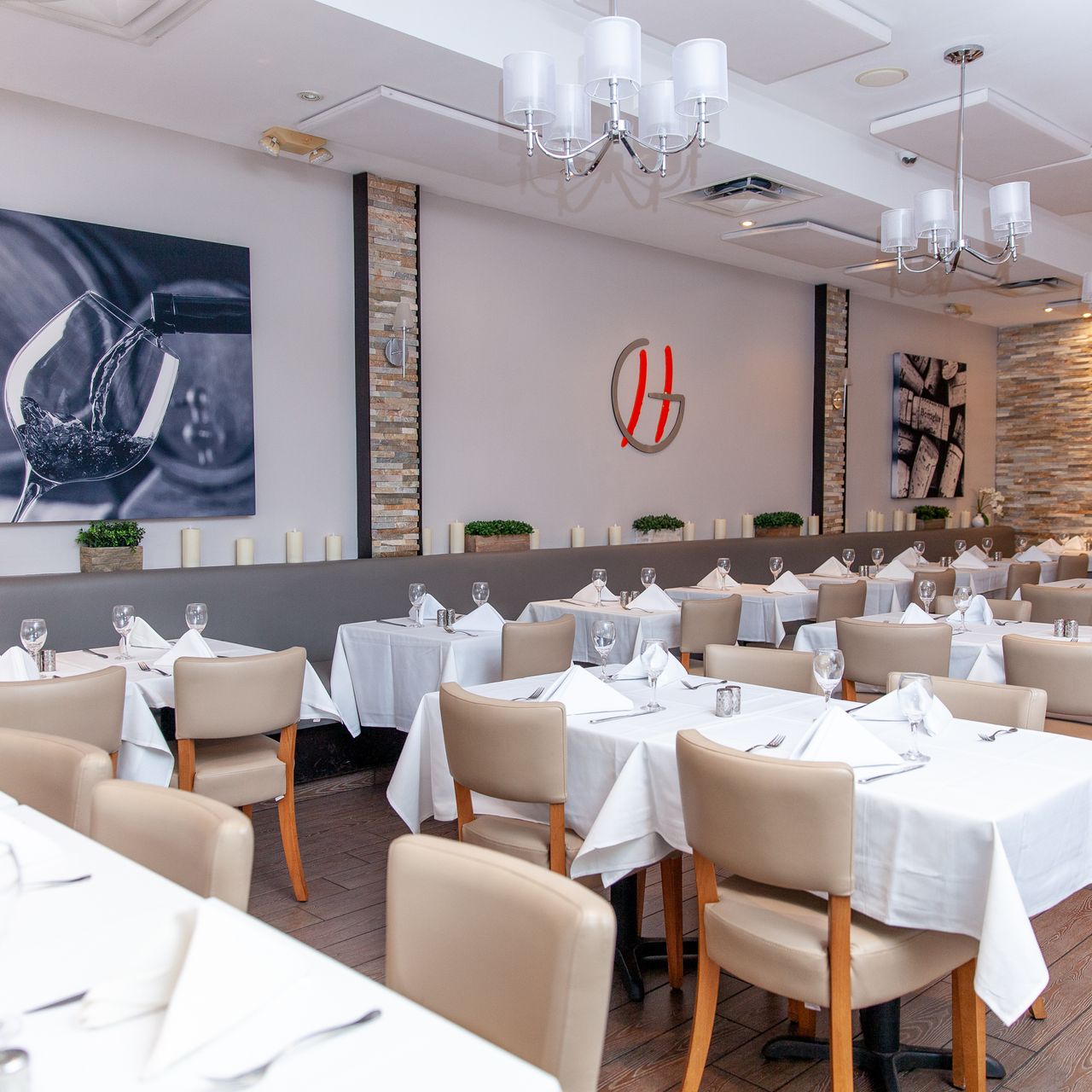 The Harbour Grill餐厅图片