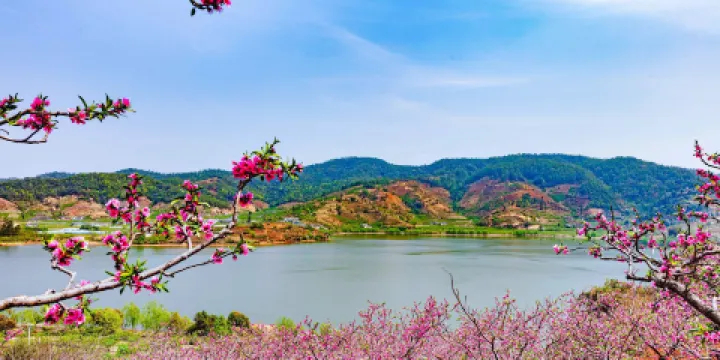 海塔世外桃源風景區