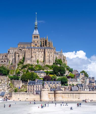 4D3N • Paris, Mont-Saint-Michel Abbey, Château de Chambord, Louvre Museum, Seine River Cruise, Palace of Versailles