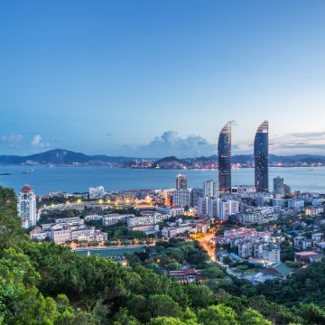 深圳+惠东双月湾+汕尾+汕头+南澳岛+漳州+福建福建土楼永定景区+厦门7日6晚私家团