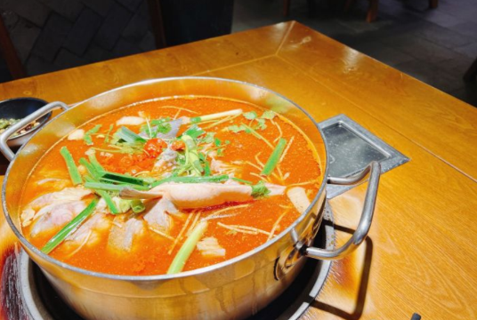 醉苗侗凯里酸汤鱼(甲秀楼店)