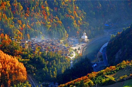 你想看的秋冬流行色，都藏在黑水限量版美景里！