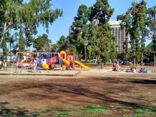 巴尔波亚公园-圣地亚哥-西溪老翁