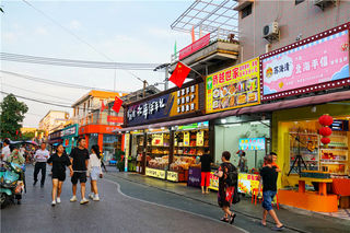广西适合养老的城市是这里,气候好物价低,人均42元的海鲜吃到撑