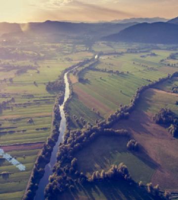 克拉尼游记图文-欧洲小国很无聊？一天走遍全国主要景点，消费比传闻低一半