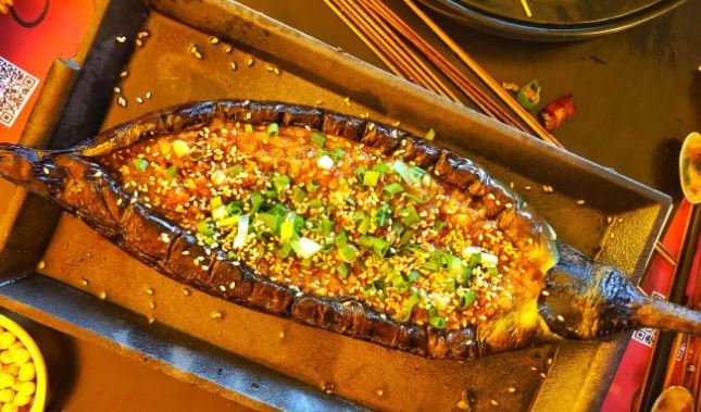 鱼探花烤鱼烧烤酒肆(总店)