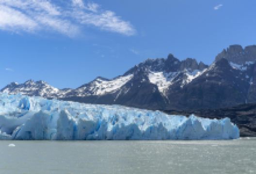 格雷冰川景点图片