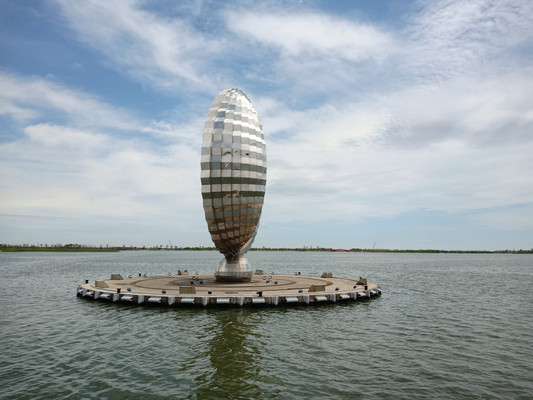 畅游滴水湖
