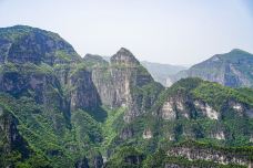 红豆杉大峡谷-陵川