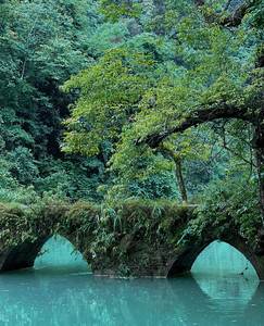 荔波县城地区游记图文-2025最新贵州荔波小七孔两天一夜三天两夜情侣、亲子、家庭旅游住宿攻略大