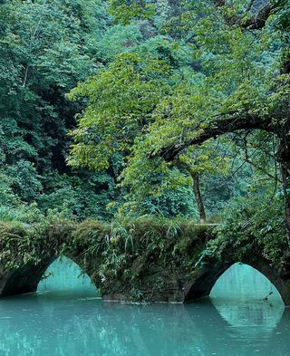 2025最新贵州荔波小七孔两天一夜三天两夜情侣、亲子、家庭旅游住宿攻略大