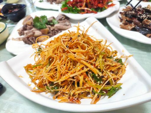 阿妈妮(海桥路店)