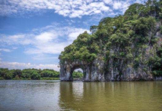 象鼻山景区景点图片
