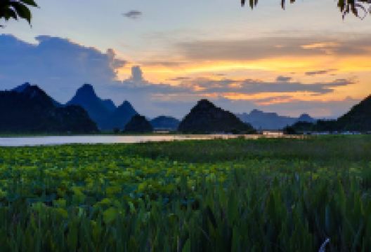 喀斯特地貌国家湿地公园景点图片