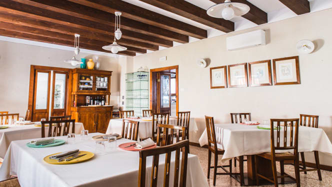 Locanda Solagna餐厅图片