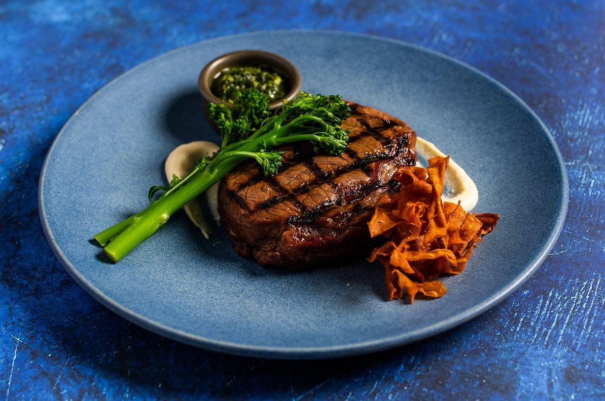 Rare Steakhouse Midtown餐厅图片