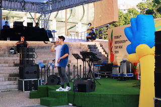 转角集市遇见爱