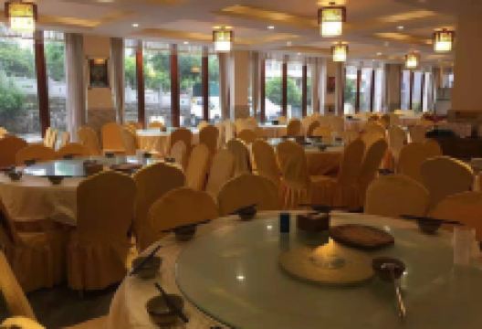 武隆区客满楼民间菜餐厅(三叶土鸡)美食图片