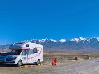 房车出行 ——4个姑娘西北环线自驾