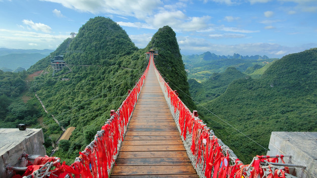 最美的风景在路上，阳朔如意峰