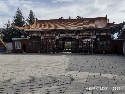 大龙洞