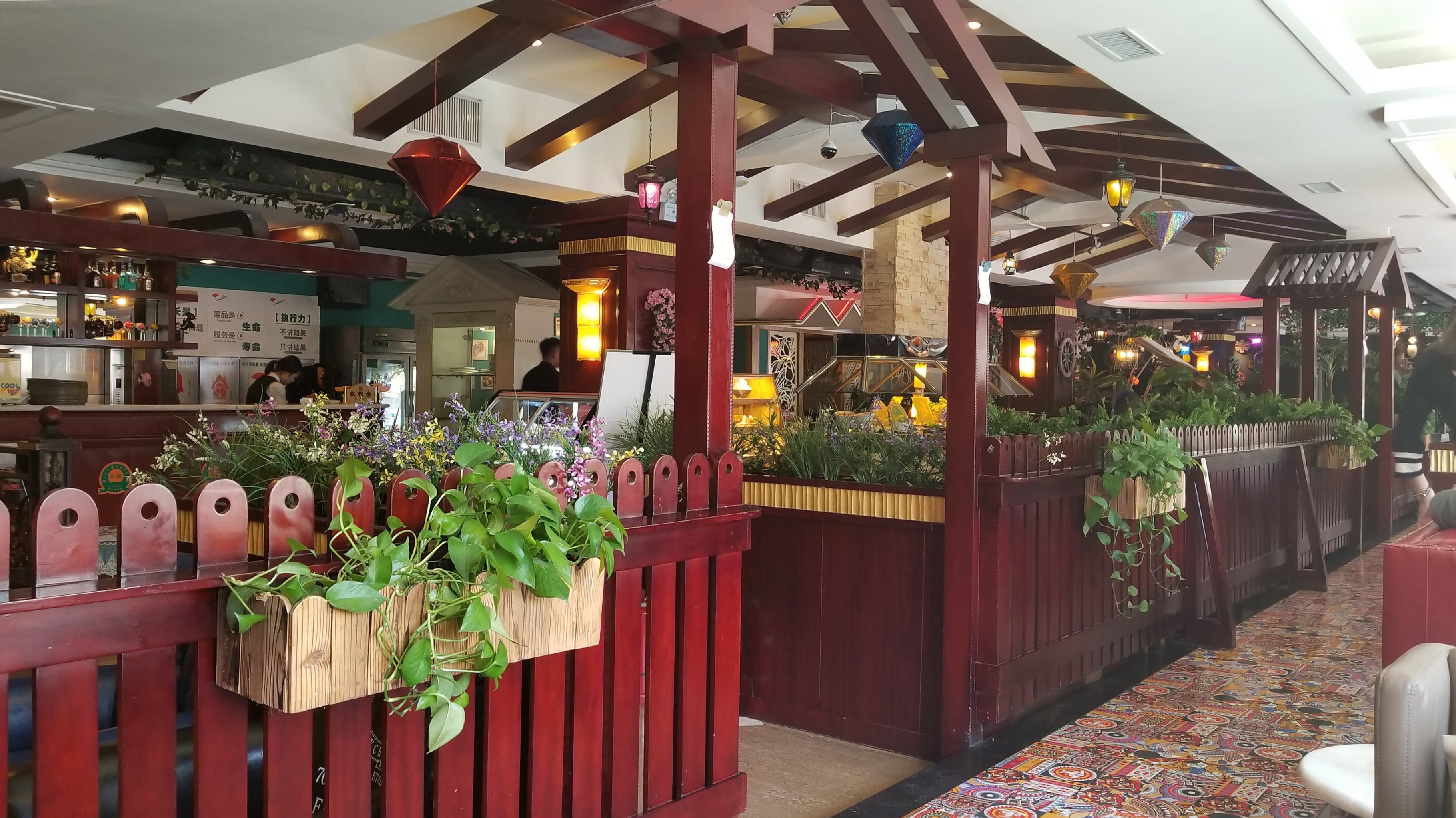 米兰西典(海城店)餐厅图片