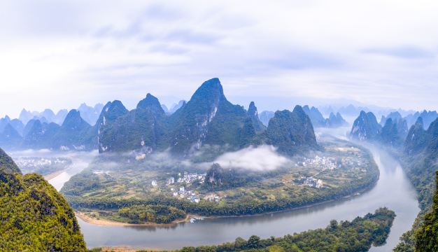 Guilin's Terraced River Journey · at an Easy Pace