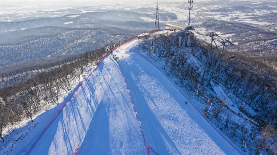 长春庙香山滑雪场
