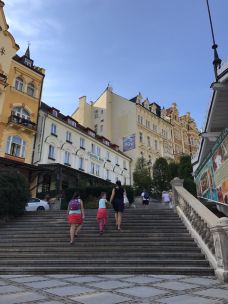 市场温泉回廊-卡罗维发利-梅理熊