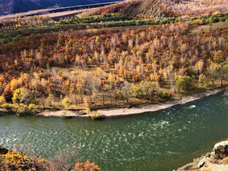 巍巍大兴安—— 阿尔山8天体验秋冬交错