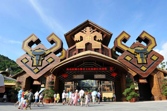 秋季去哪玩 | 探秘海南小众黎苗村落