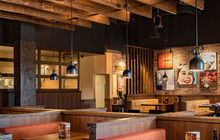 Mr Mikes Steakhouse Casual餐厅图片