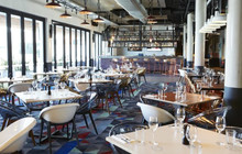 Atura Roadhouse Bar and Grill餐厅图片