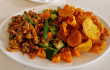 Azuri Cafe and Restaurant餐厅图片