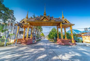 打洛口岸+独树成林风景区+龙利景区+哈尼文化园纯玩一日游【国门口岸拍照打卡】