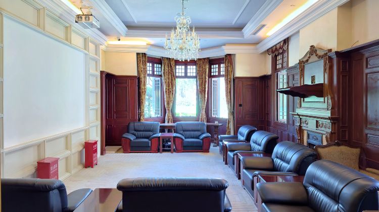 Gallery 1