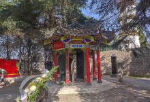 辉山烈士陵园景点图片