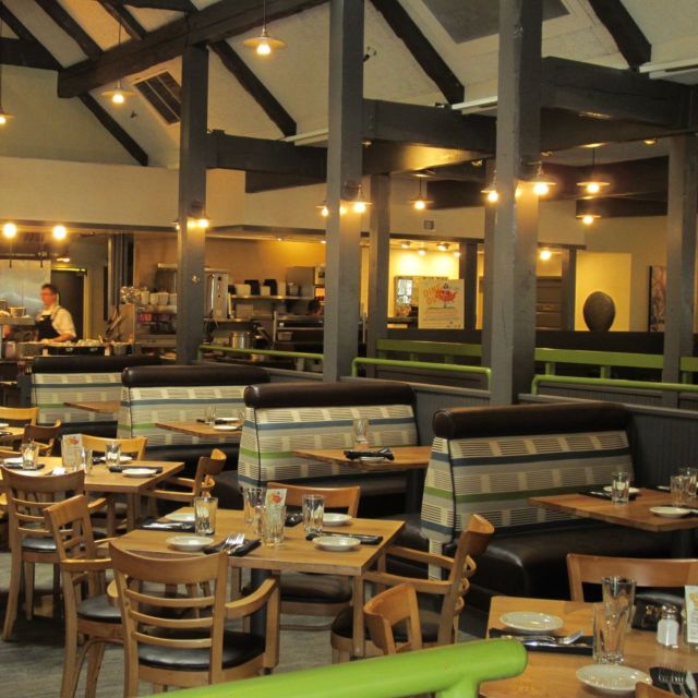 Scott's Bar & Grill餐厅图片