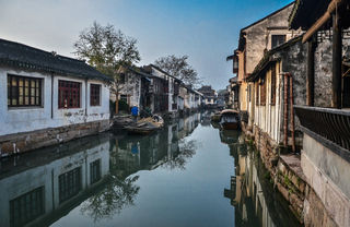 中国最具水乡气息的古镇，通江入海的水运系统，比肩欧洲威尼斯