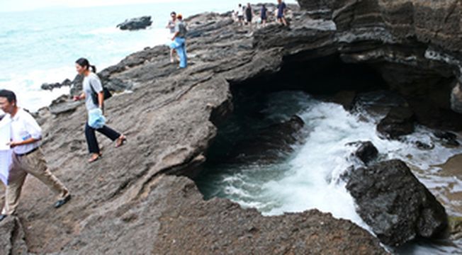 中国最大、最年轻的美丽火山岛,涠洲岛