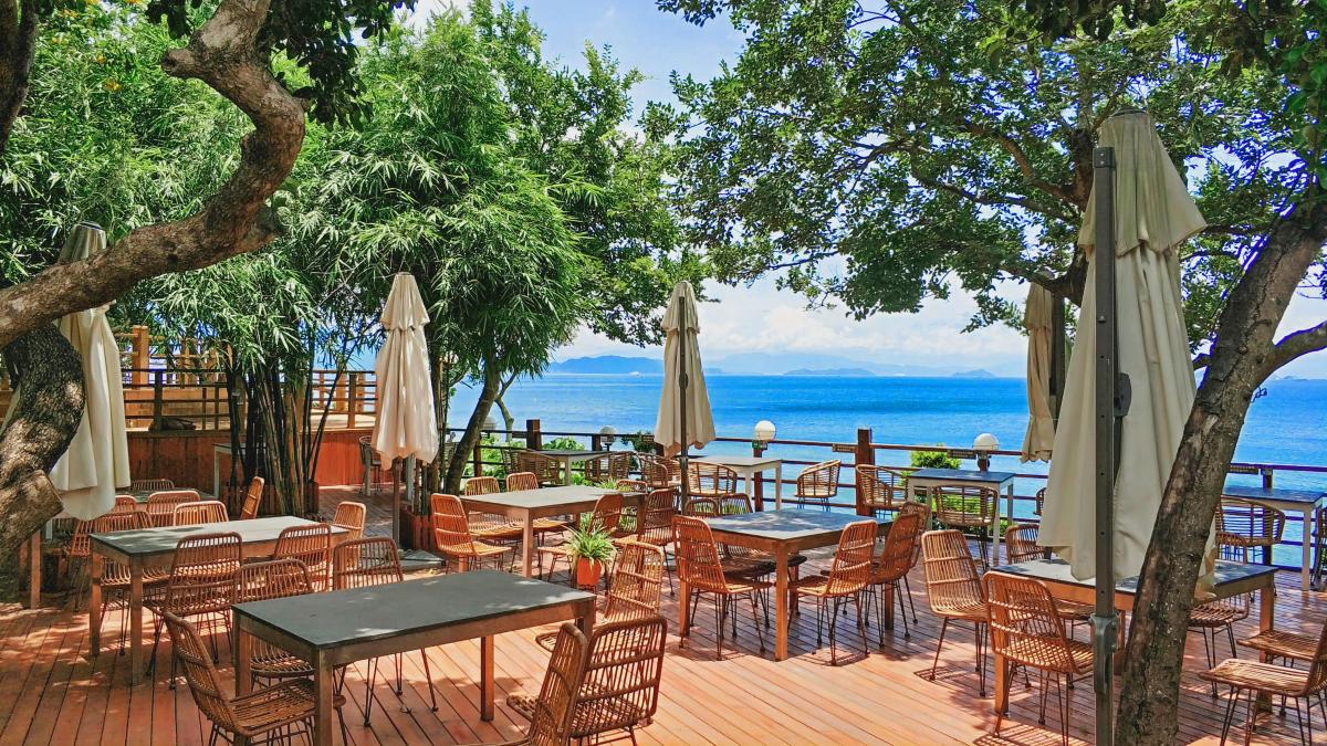 美人鱼悬崖海景餐厅(鹿嘴山庄店)