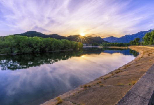 滨河公园景点图片