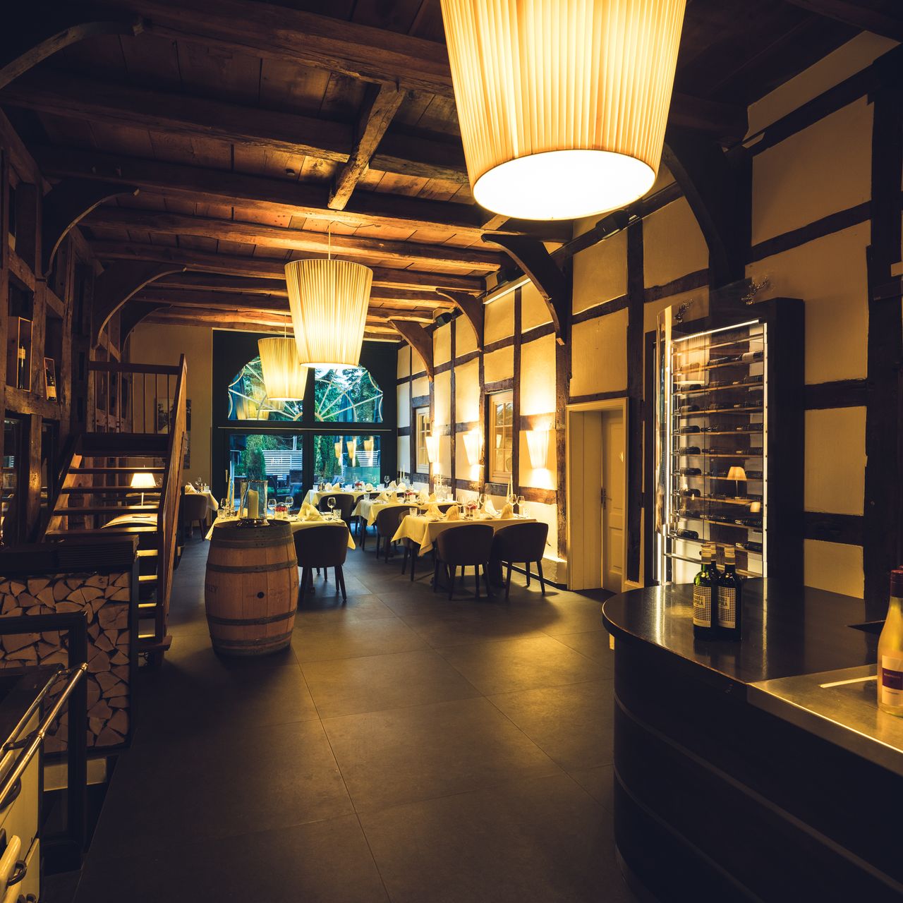 Schlichte Hof餐厅图片