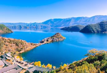 云南丽江泸沽湖一日游【全景360度环湖 +猪槽船  真纯玩】【纯玩团 多套餐可选 | 天天发车】