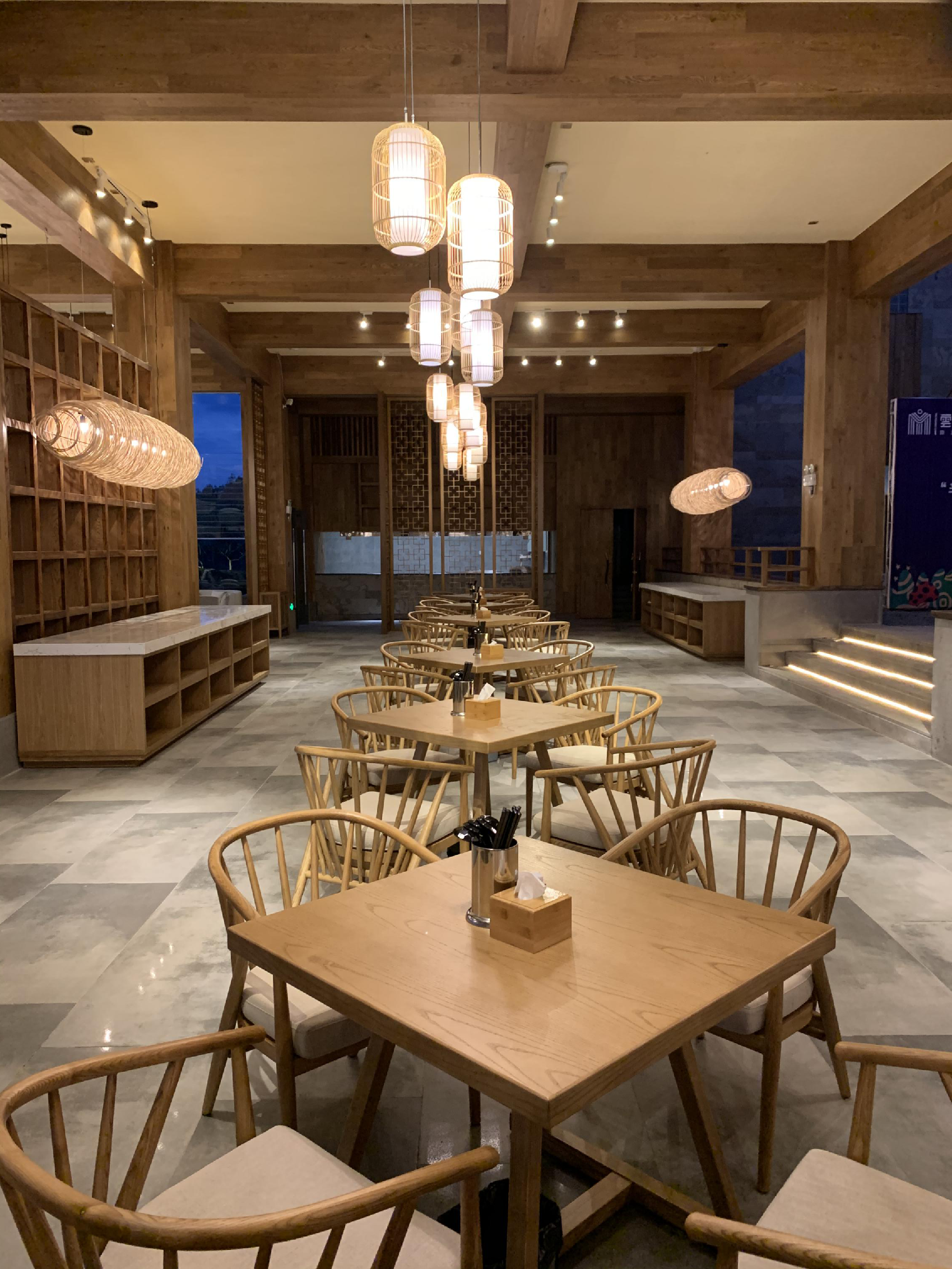 普洱倚象山营地暨半山酒店·餐厅餐厅图片